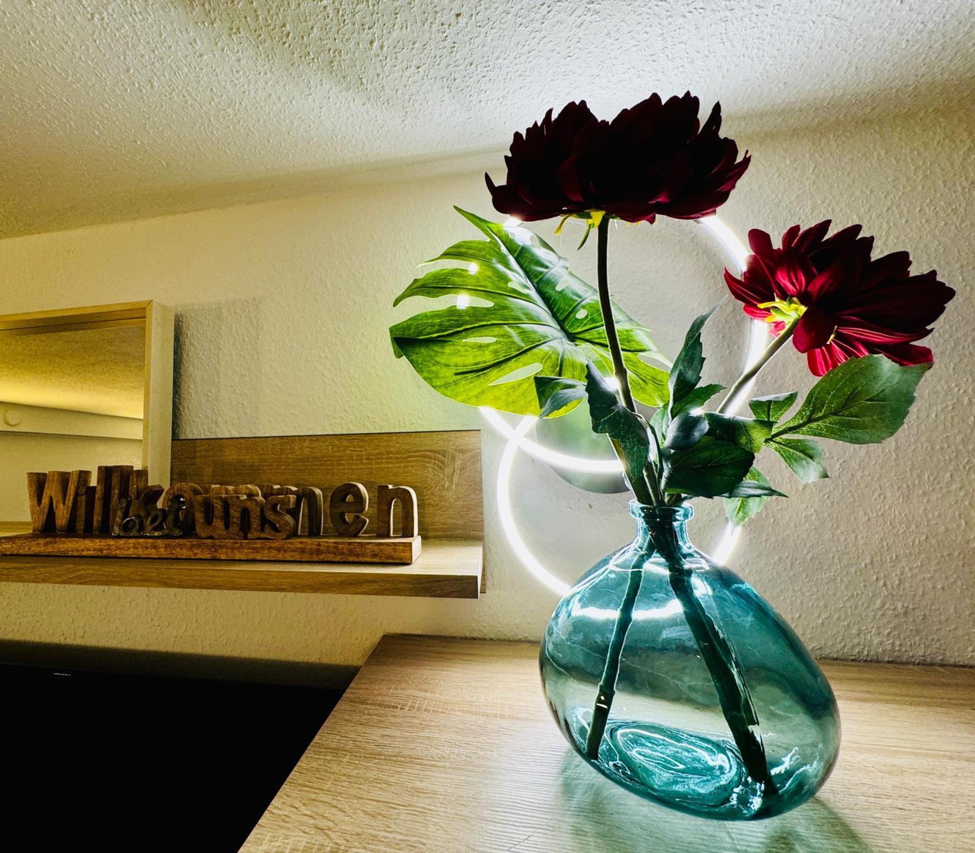 Tulip Path 3, Ferien & Monteur Wohnung メレ エクステリア 写真